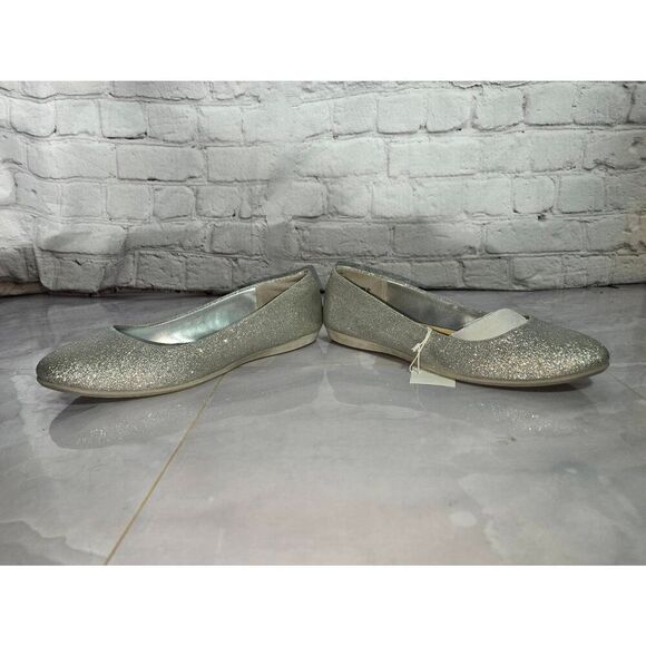 American Eagle Women's Size 5.5 Silver Shimmer Ballet Flat Shoe - Picture 5 of 8